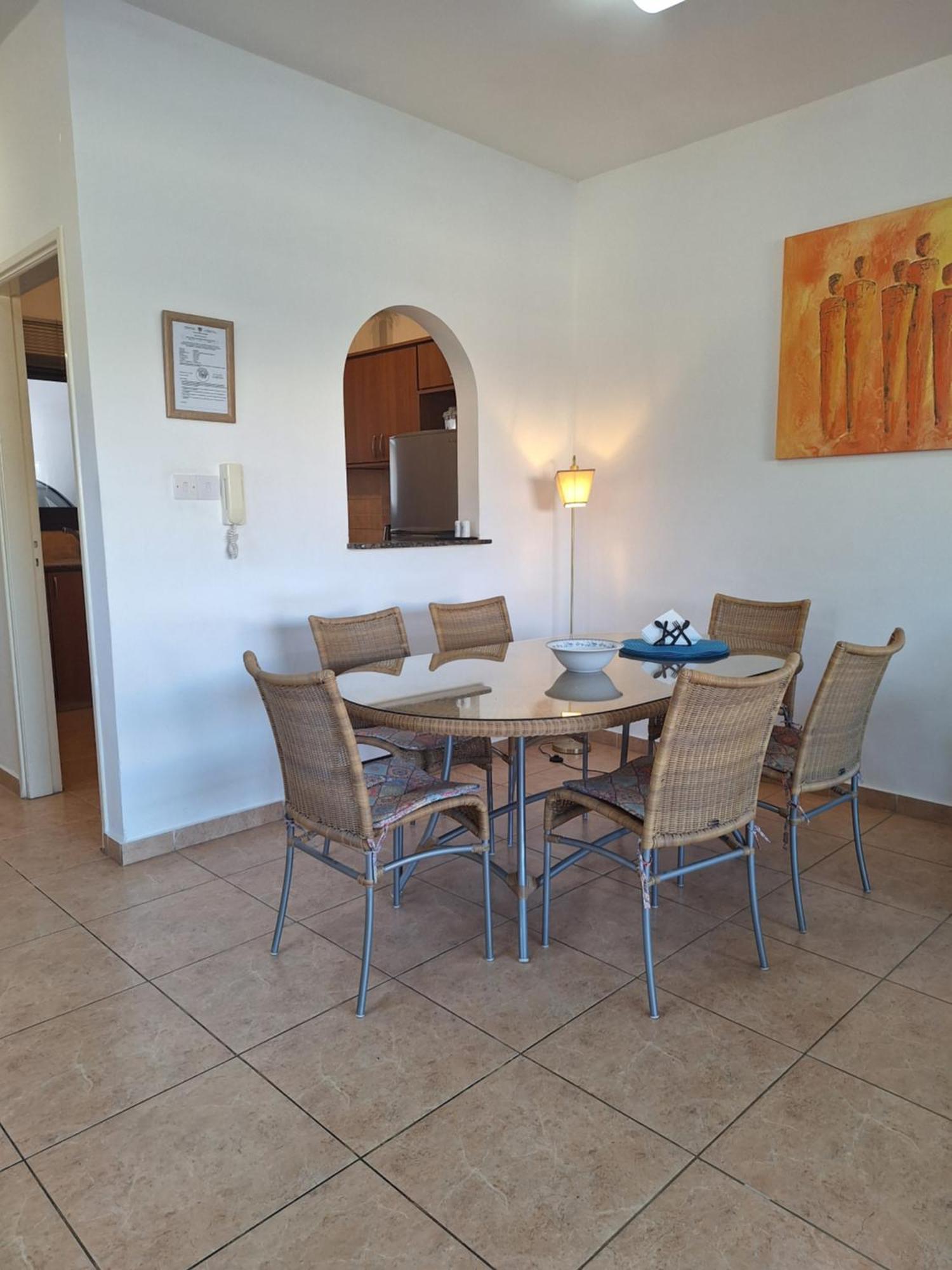 Pool Side 2 Bedroom Queens Gardens Complex Пафос Екстериор снимка